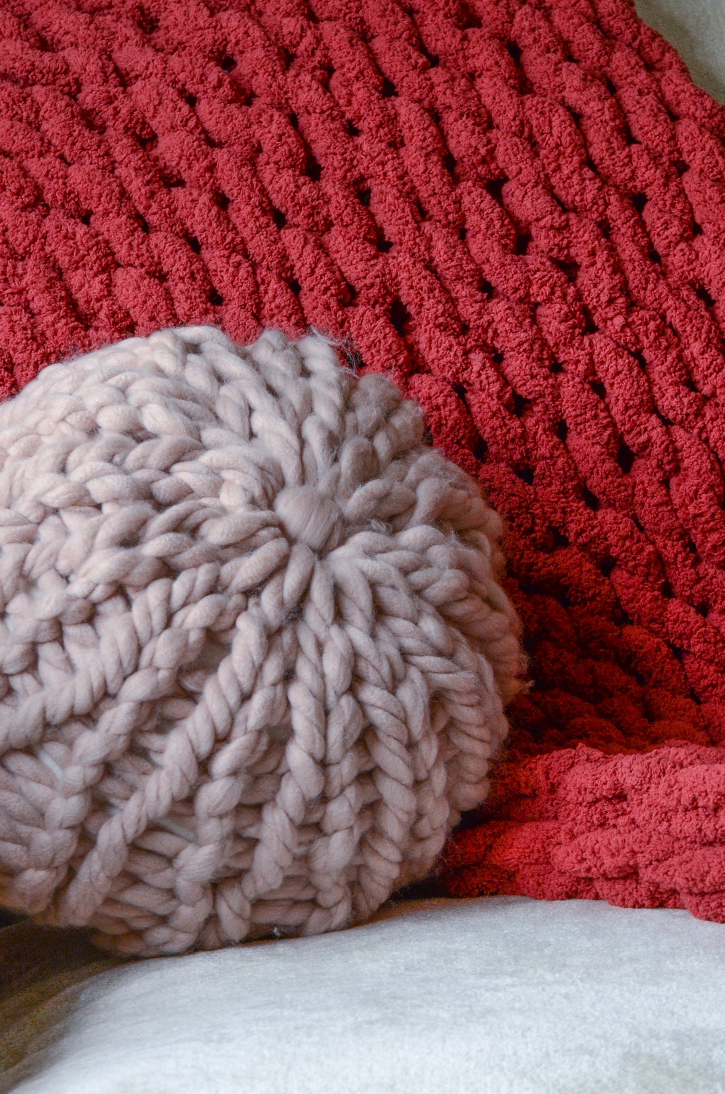 Chunky Knit Pillow