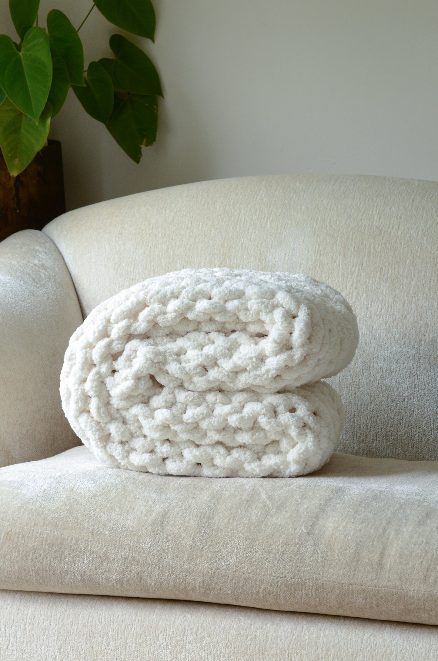 Snow White Chunky Blanket