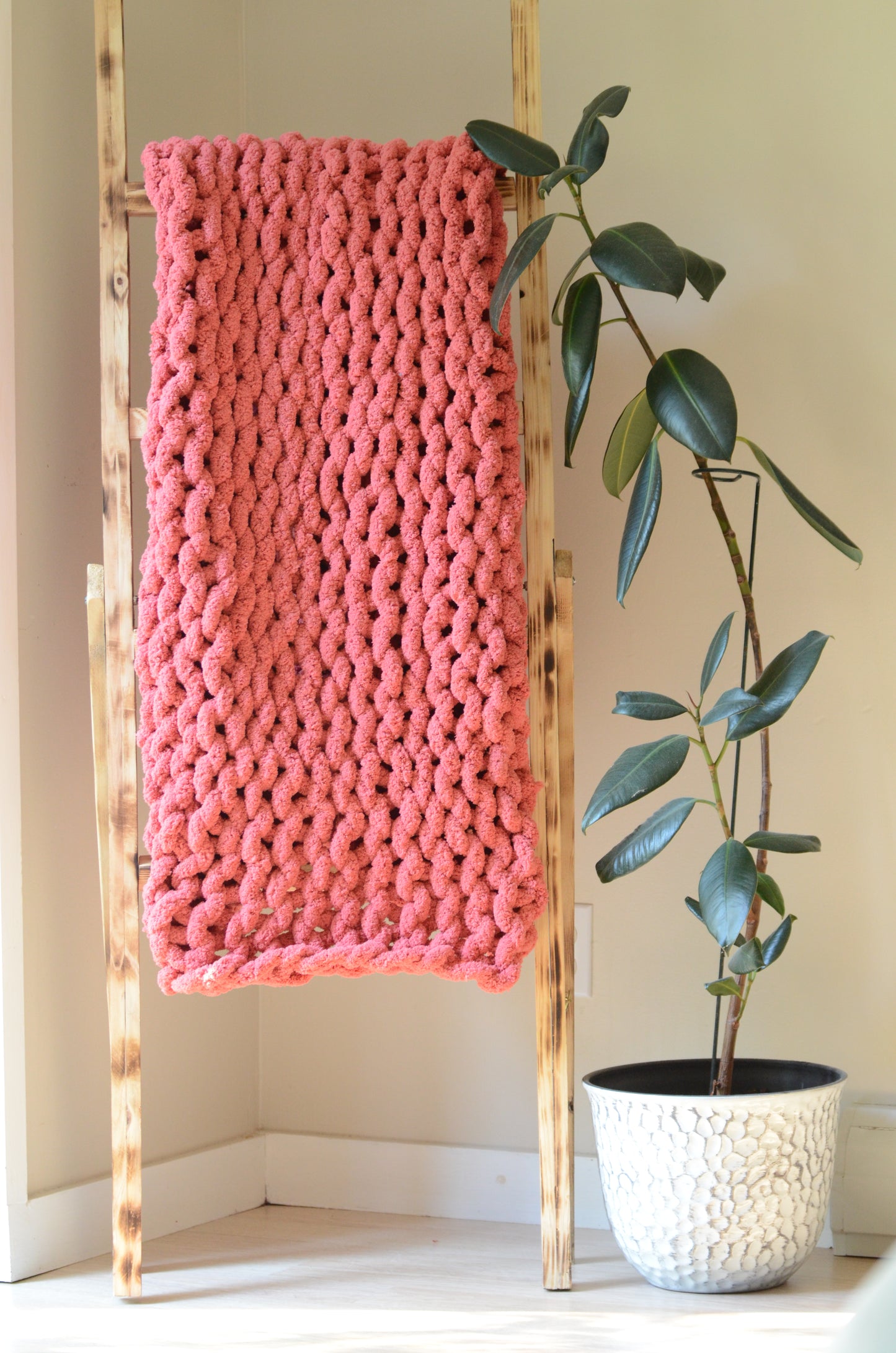 Hibiscus Chunky Blanket